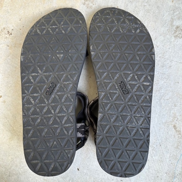 Teva Sandals Men Size 12 Original Universal Water Resistant Hiking Camping - Picture 12 of 14